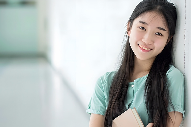 瑜伽学院排名前十的大学? 瑜伽教练培训机构十大排名